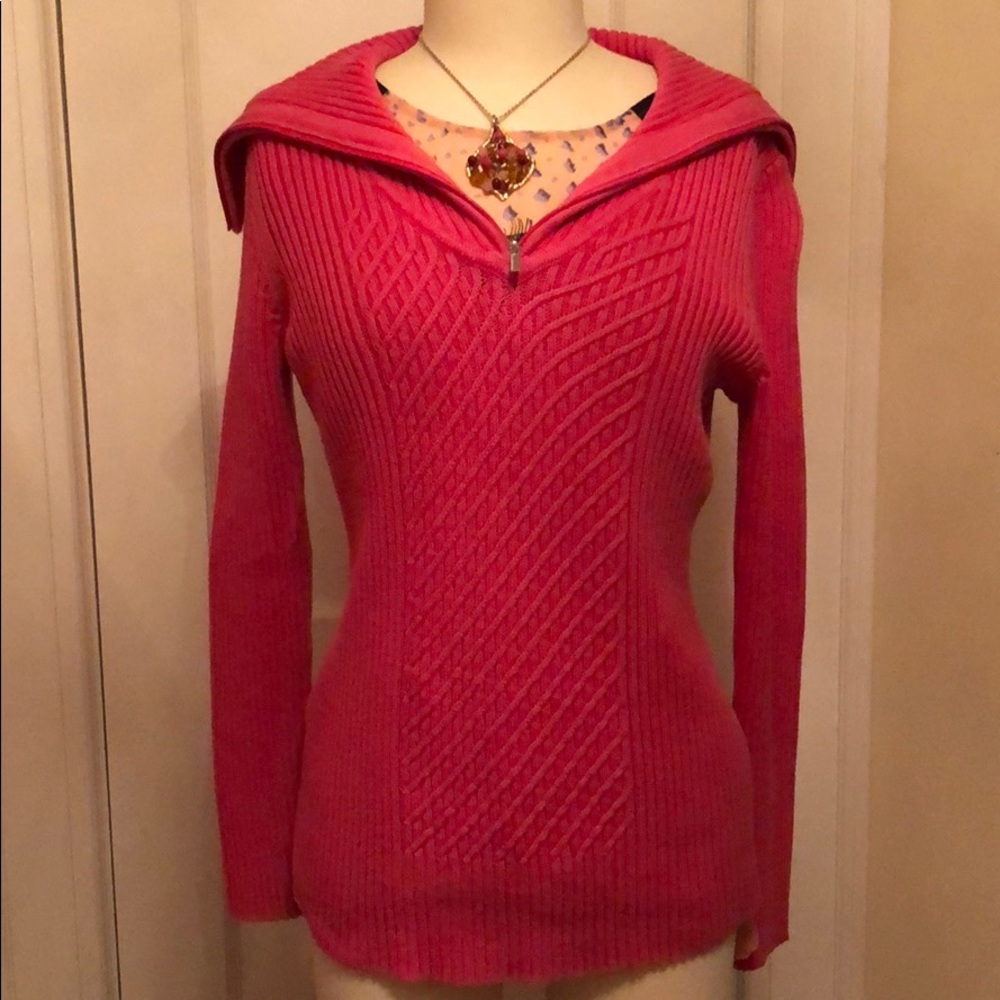 Liz Claiborne 3/4 zip sweater in fuchsia - medium